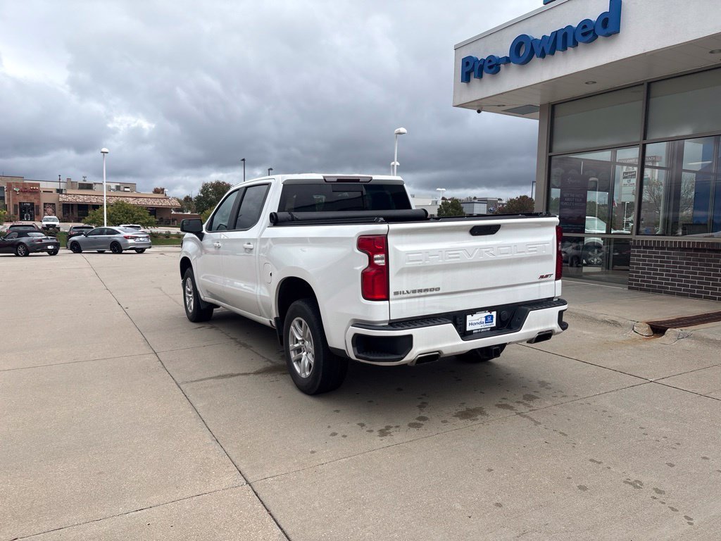Used 2020 Summit White Chevrolet RST image 7