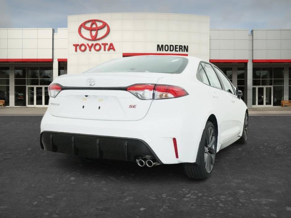 New 2026 Ice Cap Toyota SE image 11