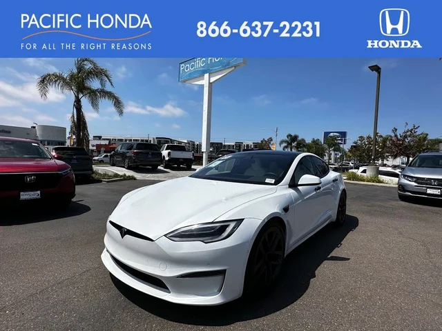 2021 Tesla Model S Plaid Plaid