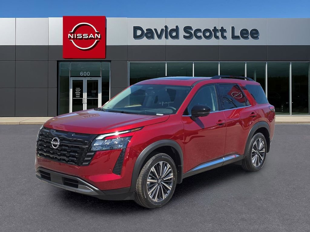 2026 Nissan Pathfinder Platinum 2WD's photo
