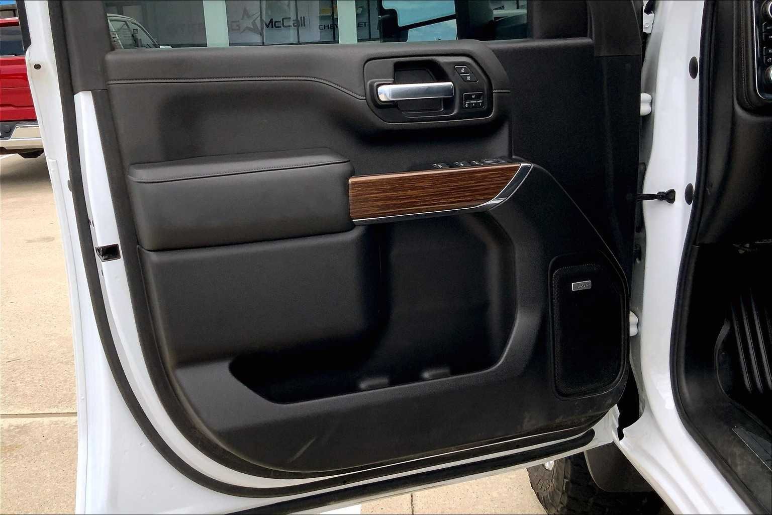 Used 2023 Summit White Chevrolet High Country image 22