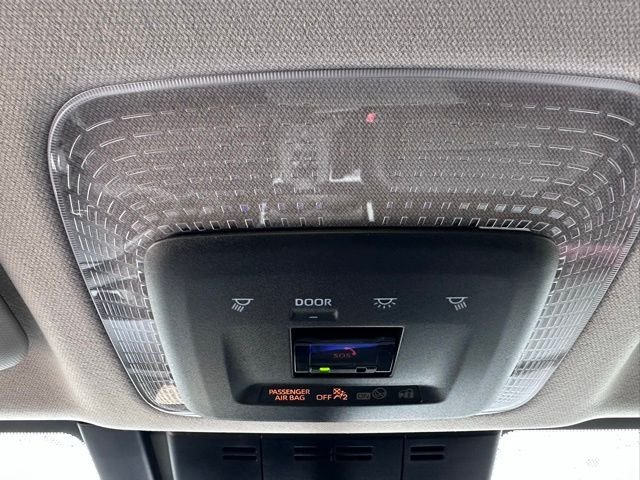 2026 Toyota Prius Plug-in Hybrid XSE - Photo 29