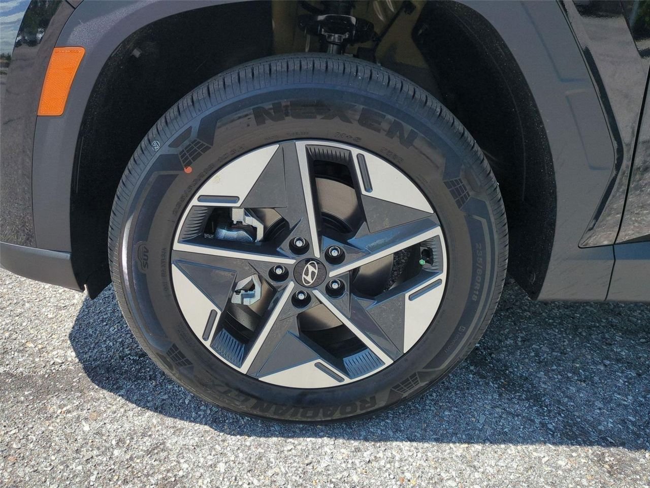 New 2026 Ash Black Hyundai SEL AWD image 10