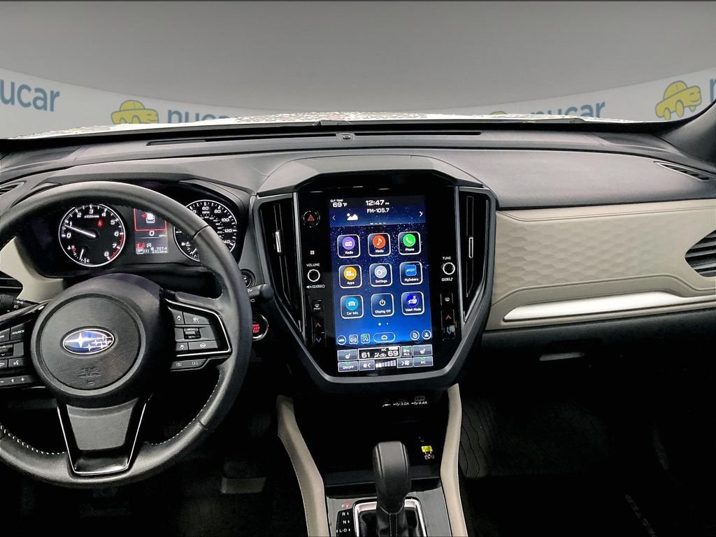 Used 2025 Crystal White Pearl Subaru Premium image 18
