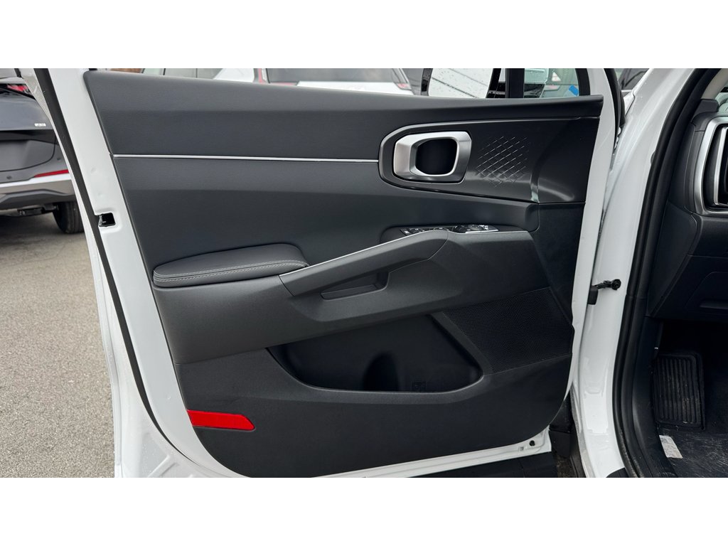 New 2026 Glacial White Pearl Kia S image 23