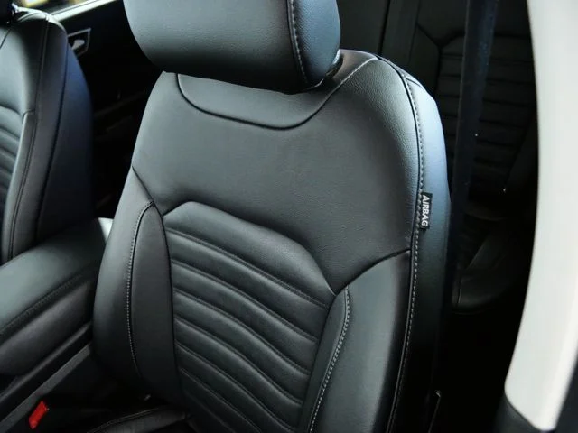 Used 2016 Blue Ford SEL image 18