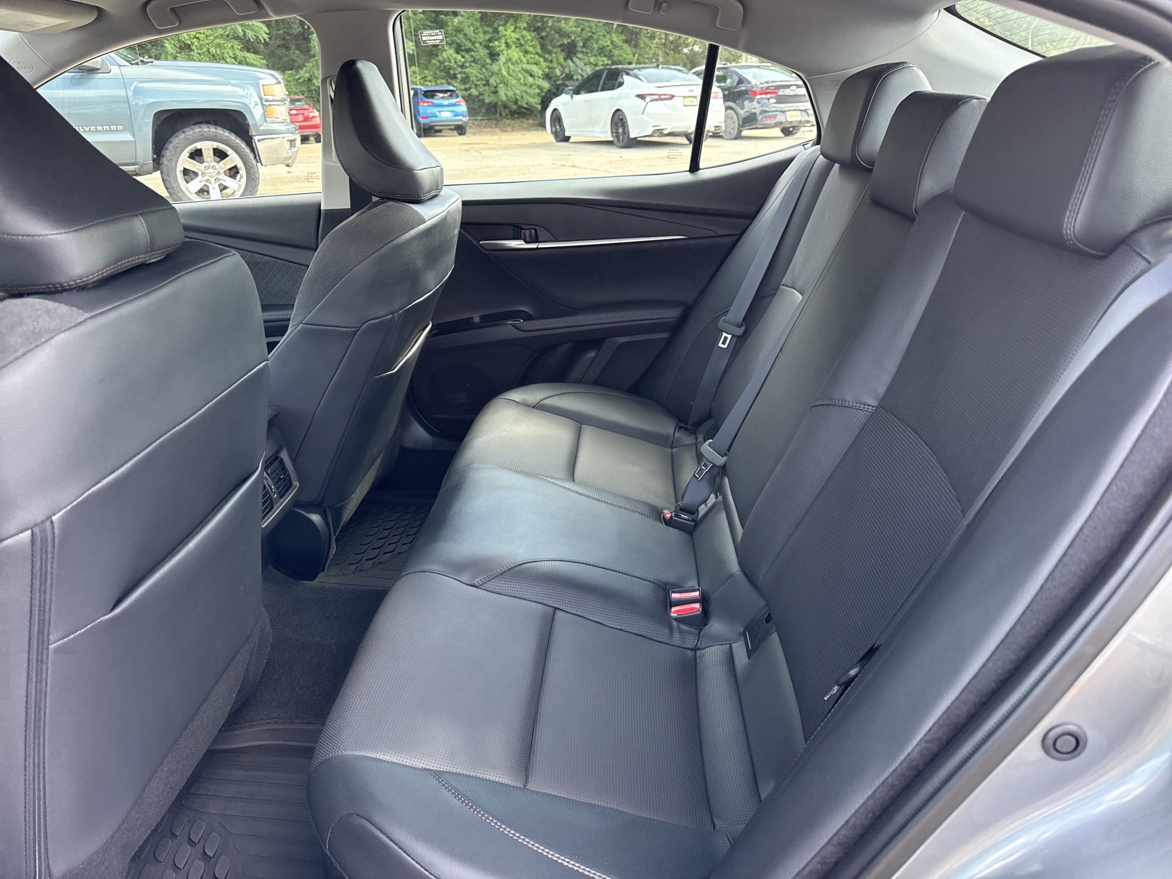 Certified Used 2025 Heavy Metal Toyota XLE image 13