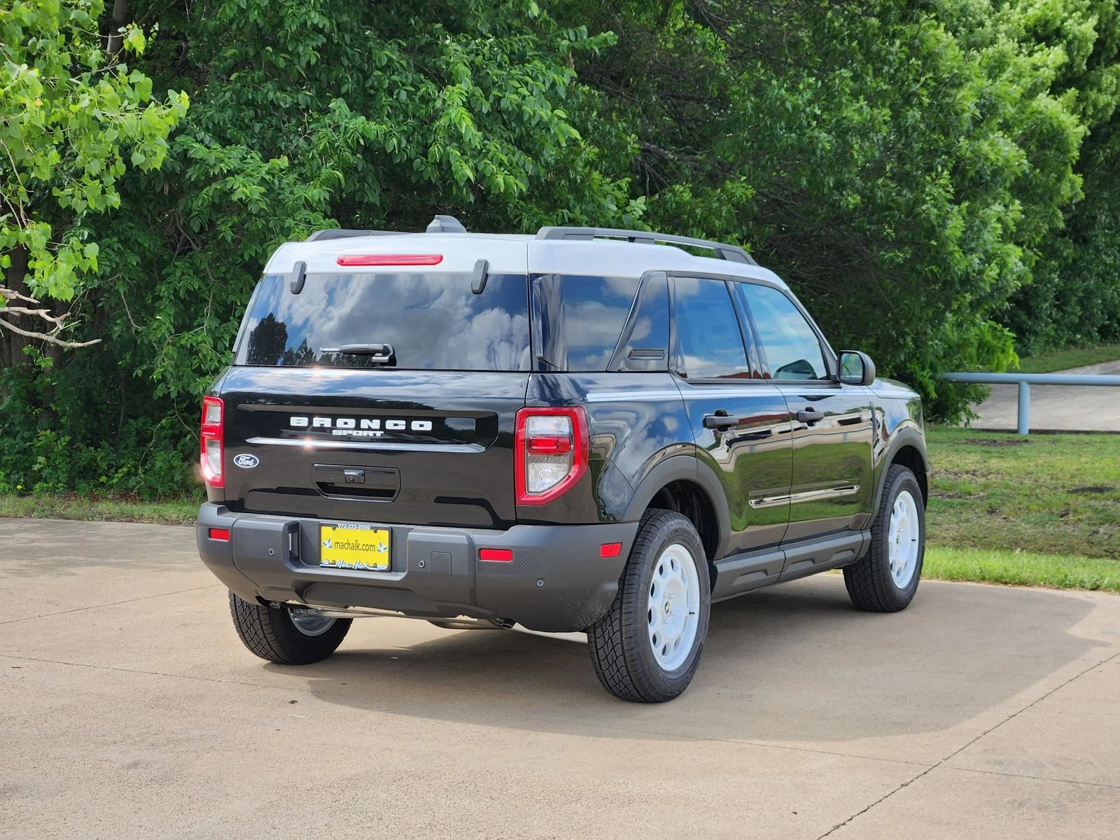New 2026 Shadow Black Ford Heritage image 4
