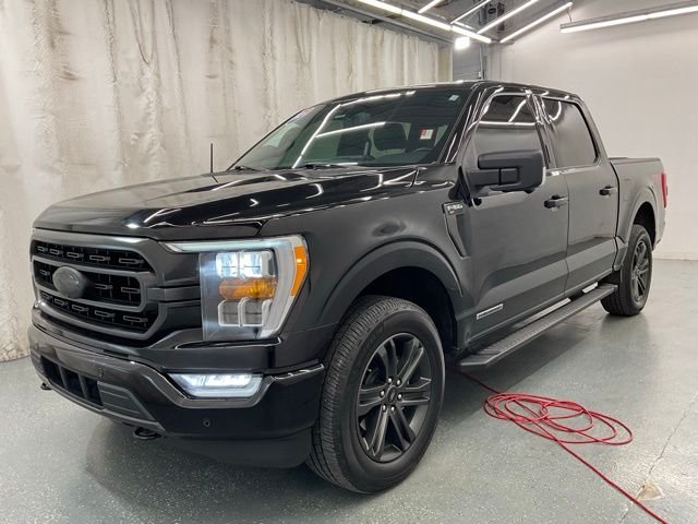 Used 2021 Black Ford XLT image 4