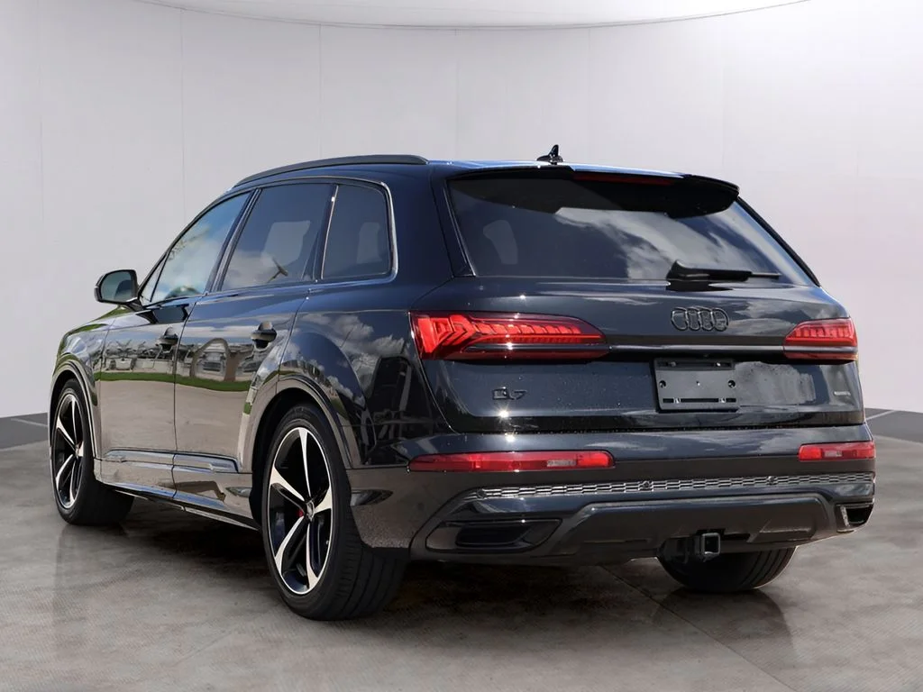 Used 2024 Black Audi 55 Prestige image 5