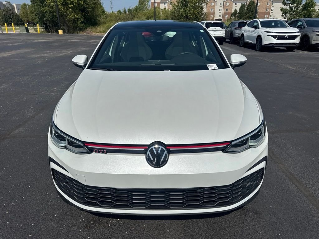 Used 2024  Volkswagen 2.0T SE image 8
