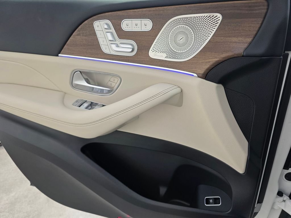 New 2026 Polar White Mercedes-Benz GLE 450 image 16