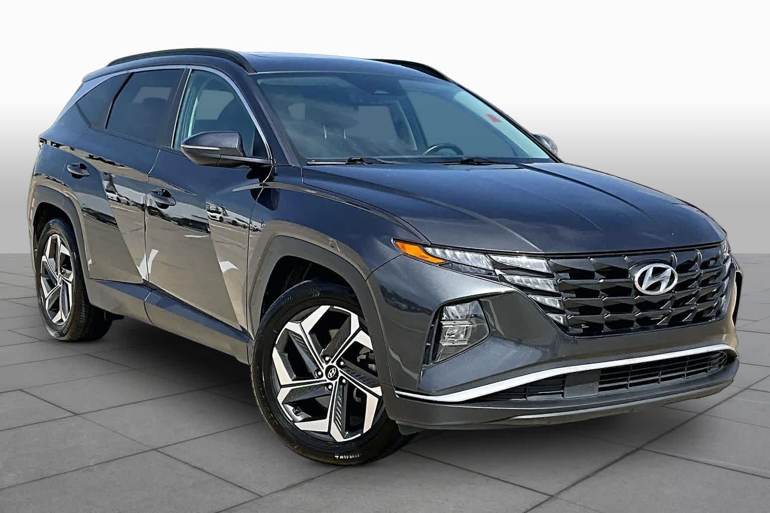 Used 2022 Portofino Gray Hyundai SEL image 3