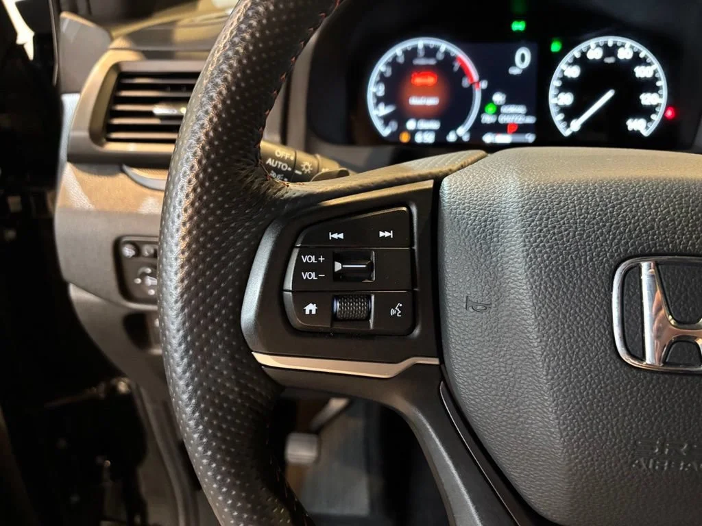 2025 Honda Ridgeline TrailSport - Photo 40