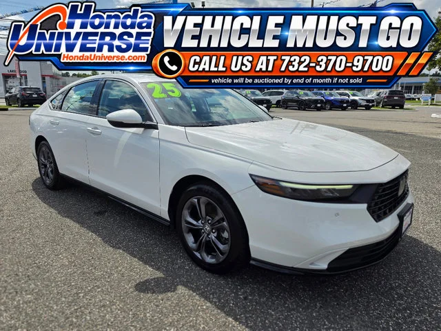 Certified Used 2025 Platinum White Pearl Honda EX-L image 9