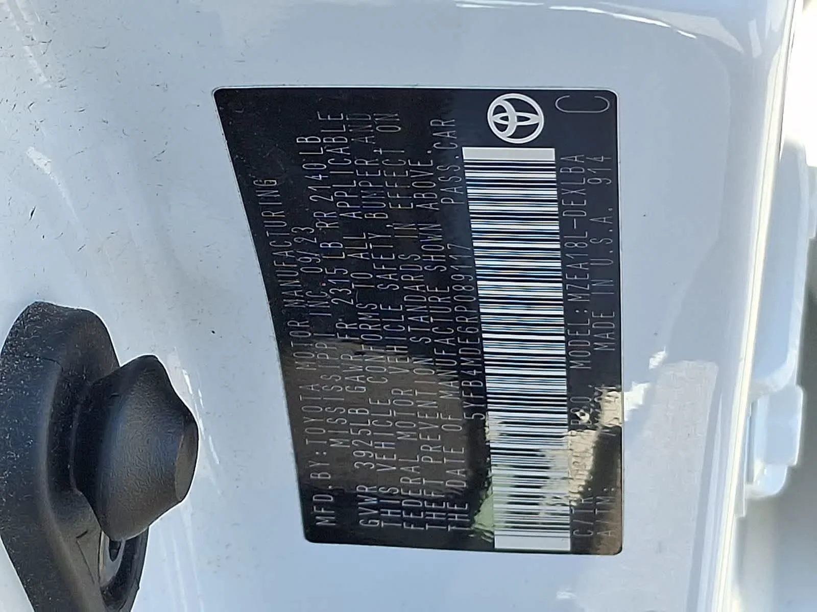 Certified Used 2024 Ice Cap Toyota LE image 28