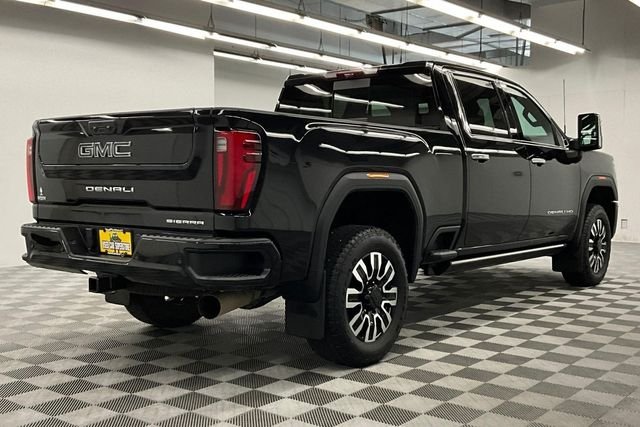 Used 2024 Onyx Black GMC Denali Ultimate image 13