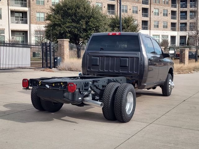 2025 RAM 3500 Chassis Tradesman - Photo 7