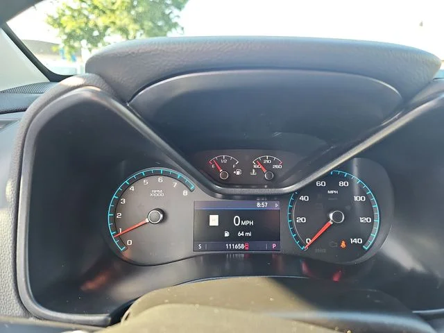 Used 2019 Black Chevrolet Z71 image 16