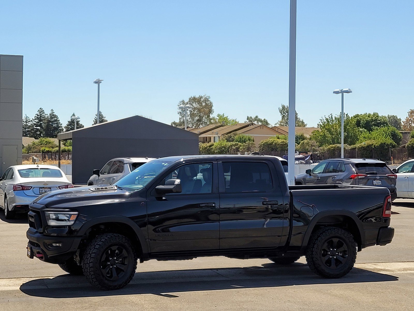 Used 2020 Diamond Black Crystal Pearlcoat Ram Rebel image 7