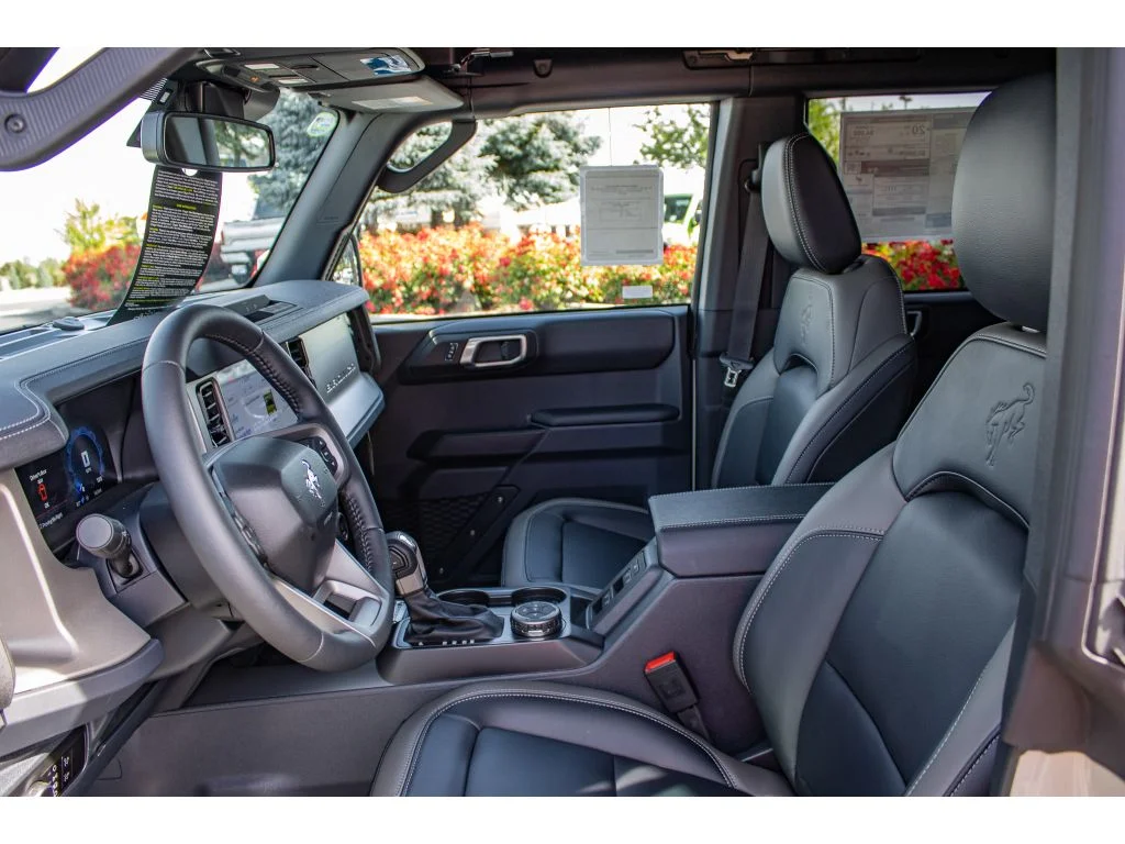 New 2026 Desert Sand Ford Outer Banks® image 32