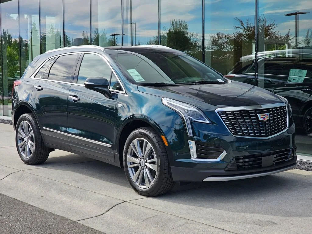 New 2026 Emerald Lake Metallic Cadillac Premium Luxury image 7