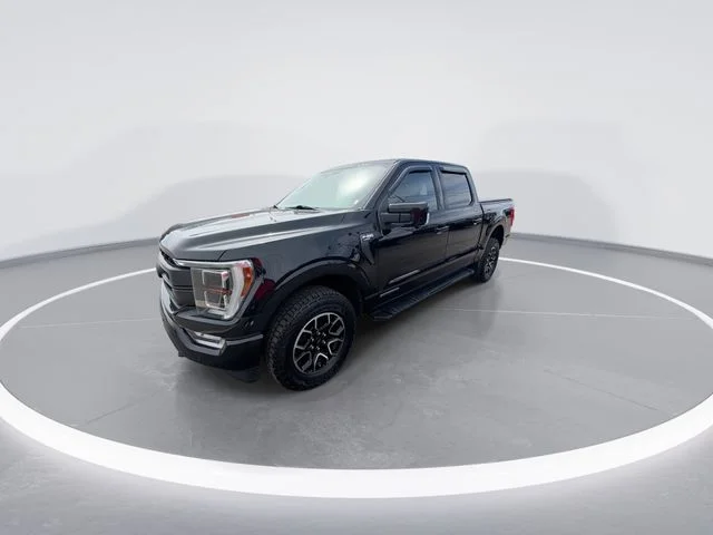 Used 2022 Black Ford Lariat image 4