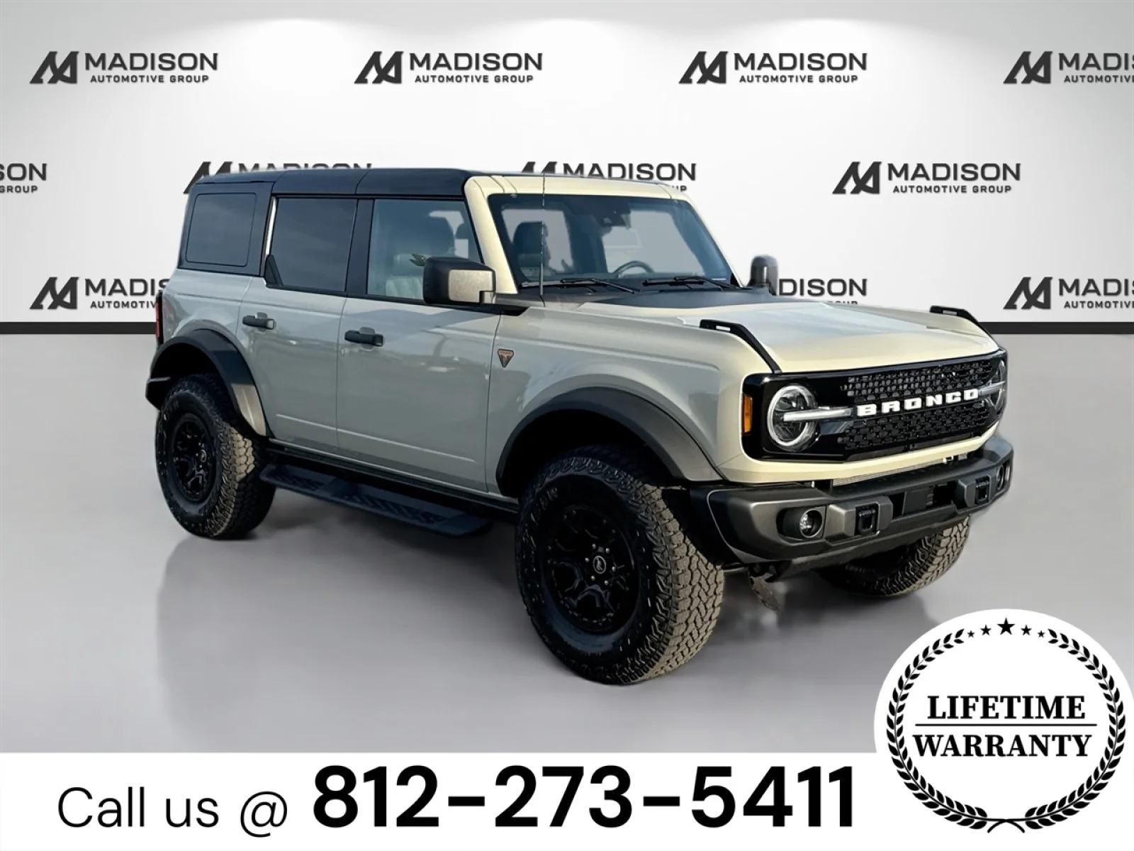 New 2025 Desert Sand Ford Badlands® image 3