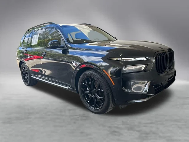 2024 BMW X7 xDrive40i