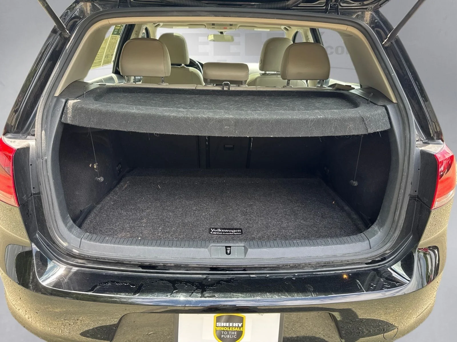 Used 2015 Black Volkswagen TDI SE 4-Door image 24