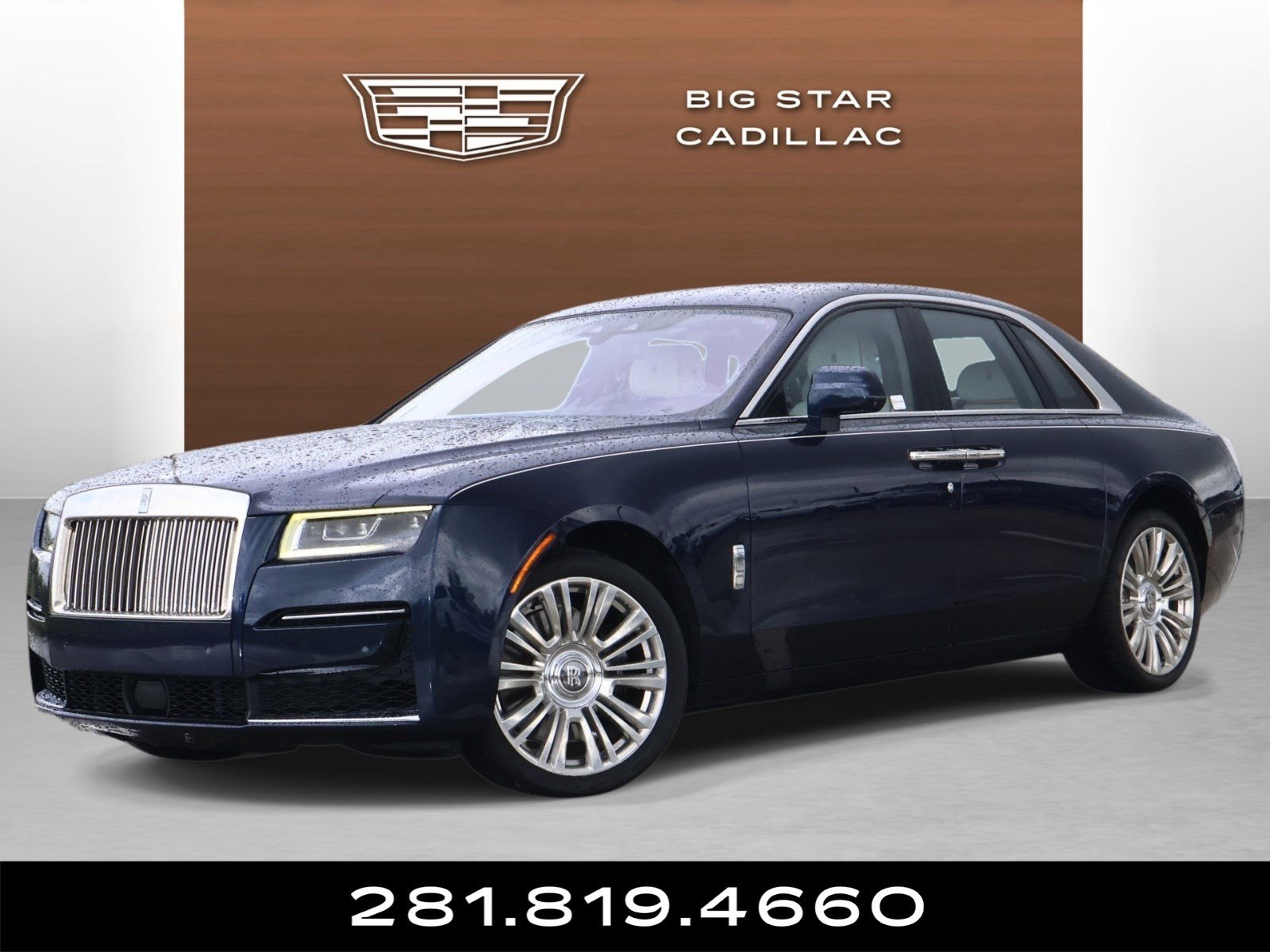 Used 2022 Midnight Rolls-Royce Base image 1