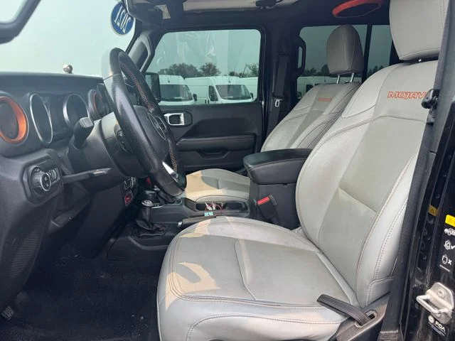 Used 2021 Black Jeep Mojave image 21