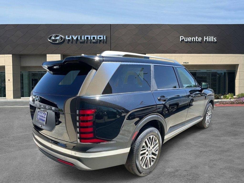New 2026 Black Hyundai SEL FWD image 4