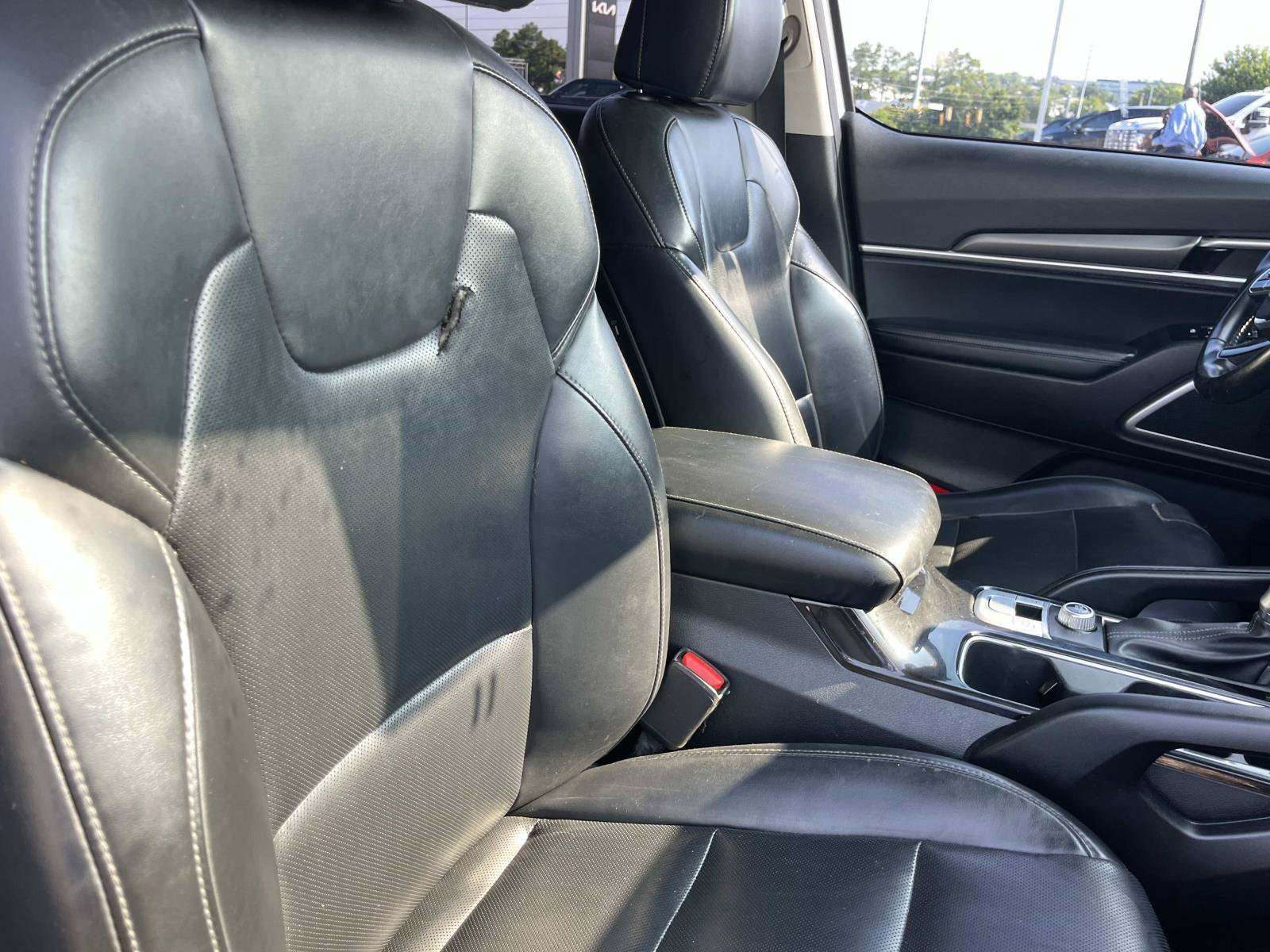 Used 2021 Glacial White Pearl Kia S image 26