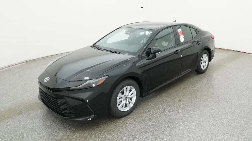 定価10万円程　2026 lateforwrap ALIVE セミドライ　L New 2026 Toyota Camry LE 4D Sedan in Albany #TU761647 | Hutchinson
