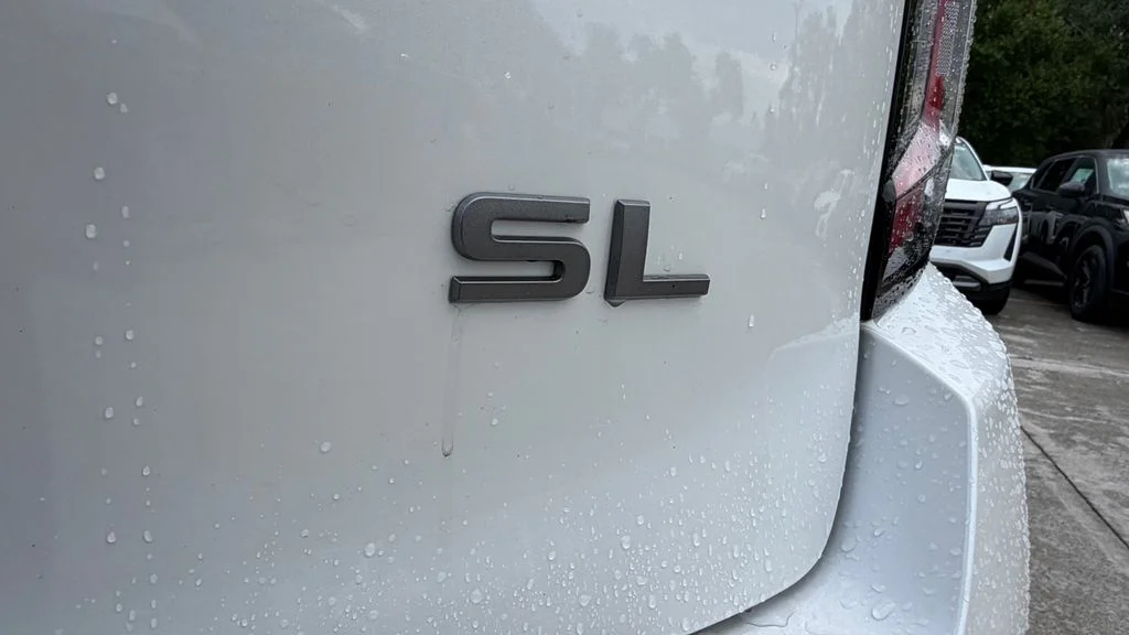 New 2026 White Nissan SL image 11