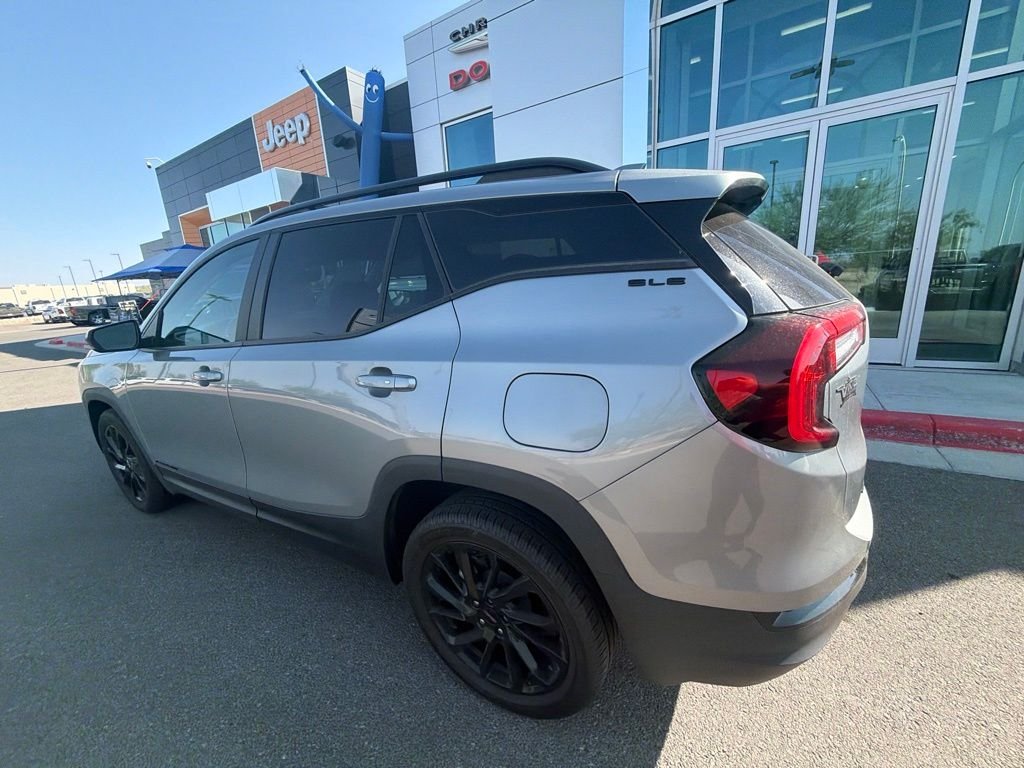 Used 2023 Silver GMC SLE image 17