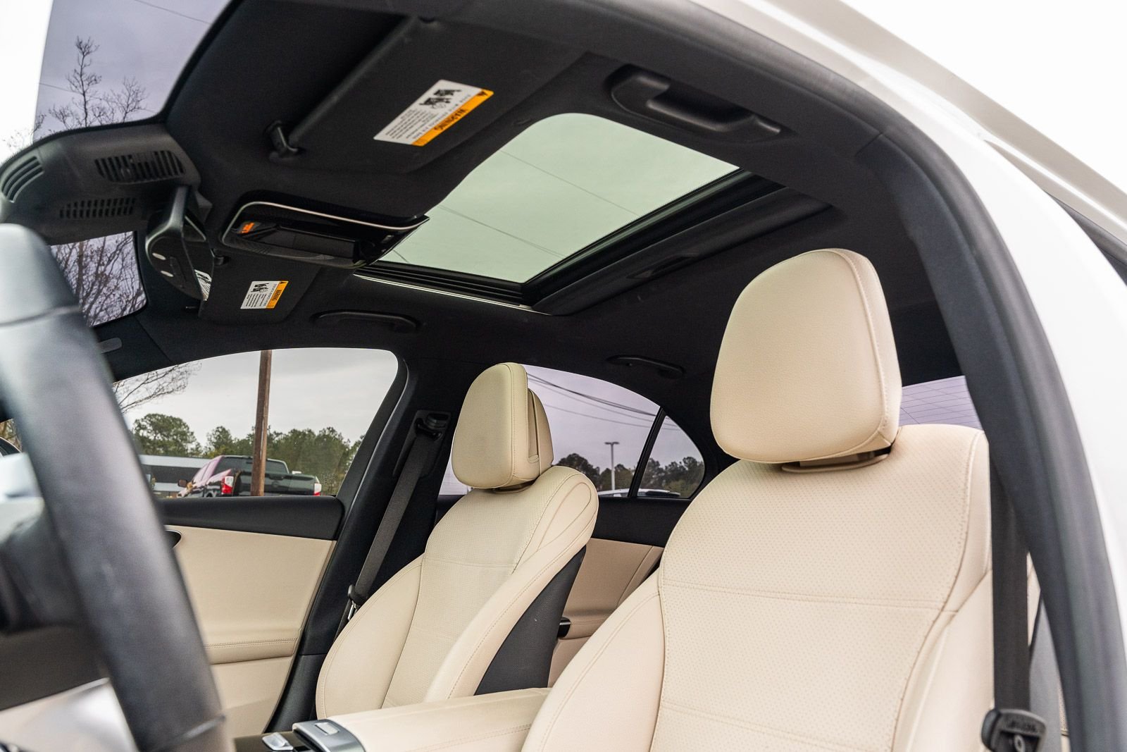 2022 Mercedes-Benz C-Class Sedan C 300 - Photo 18