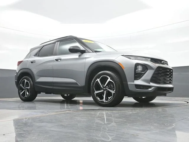 Used 2023 Gray Chevrolet RS image 23