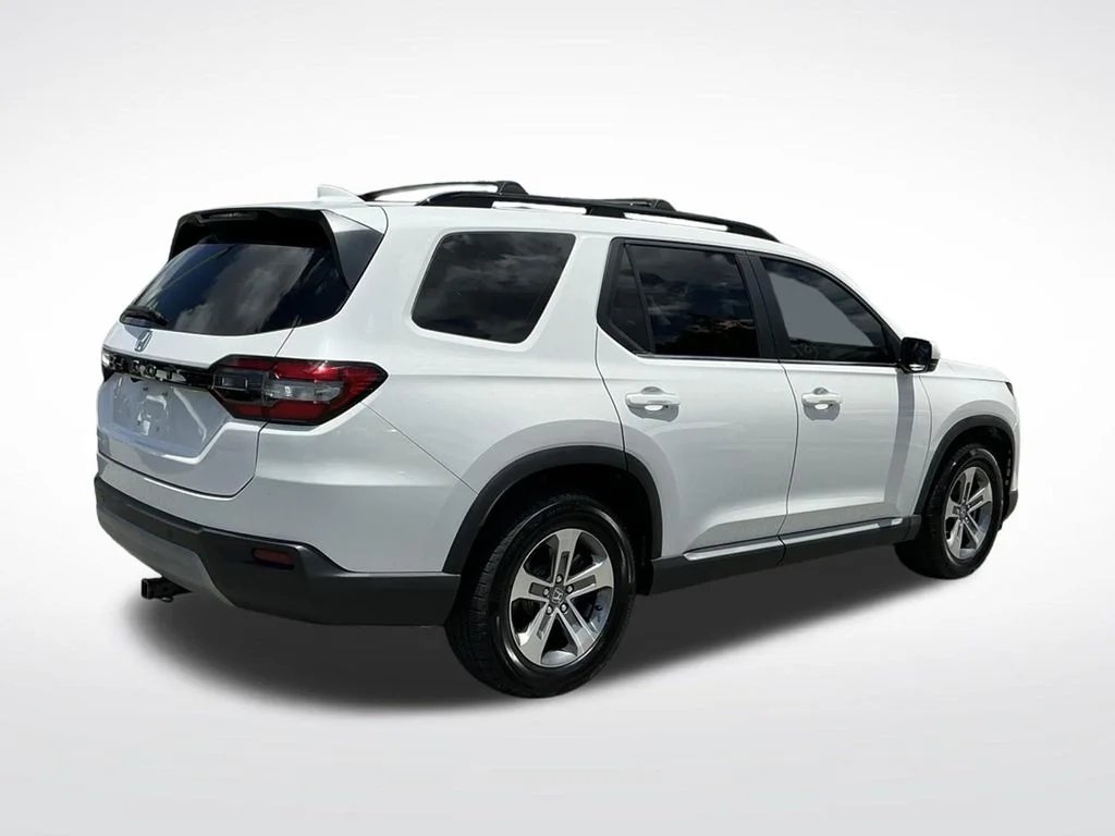 Used 2023 White Honda EX-L image 12
