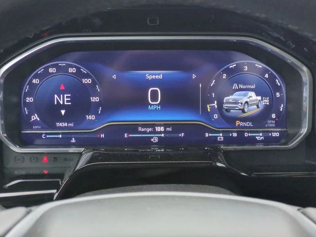 Used 2022 Black Chevrolet RST image 15