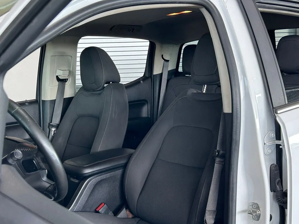 Used 2017 Summit White Chevrolet LT image 11