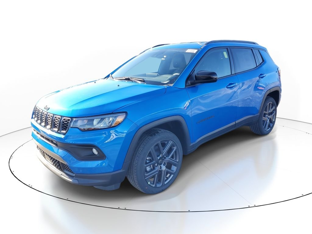 New 2026 Hydro Blue Pearlcoat Jeep Latitude image 2