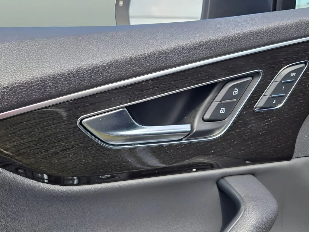 2022 Audi Q7 Premium Plus - Photo 24