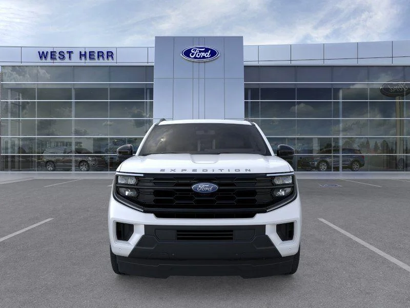 New 2026 Star White Ford Active image 7