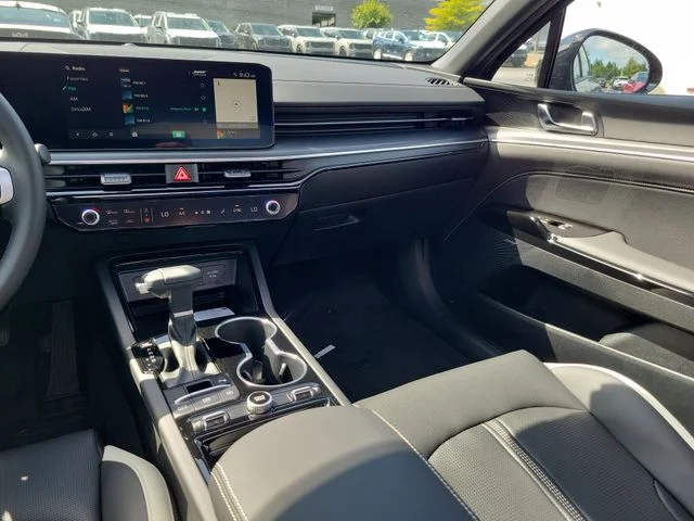New 2026 Aurora Black Pearl Kia GT-Line FWD image 11