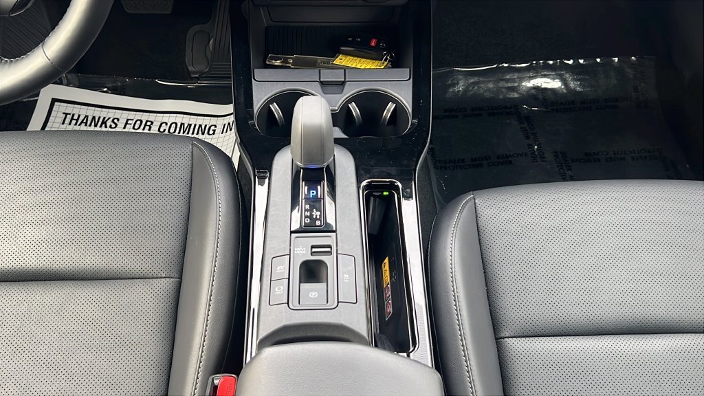 2026 Toyota Prius XLE - Photo 14