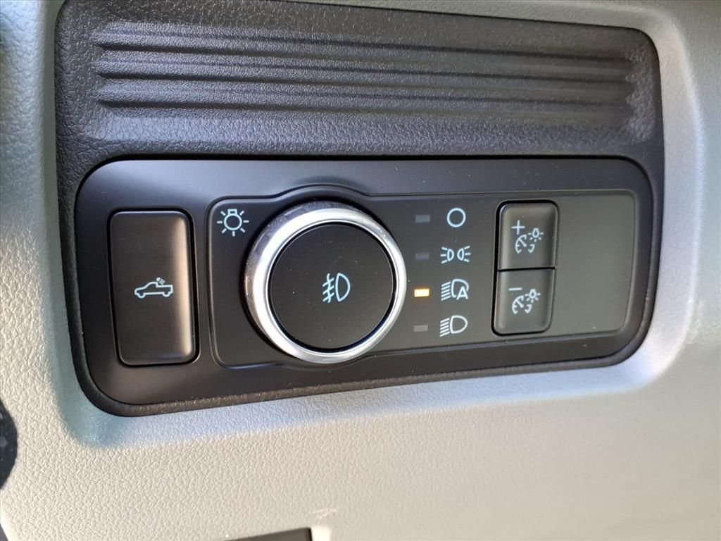 New 2026 Oxford White Ford F-350® XL image 16