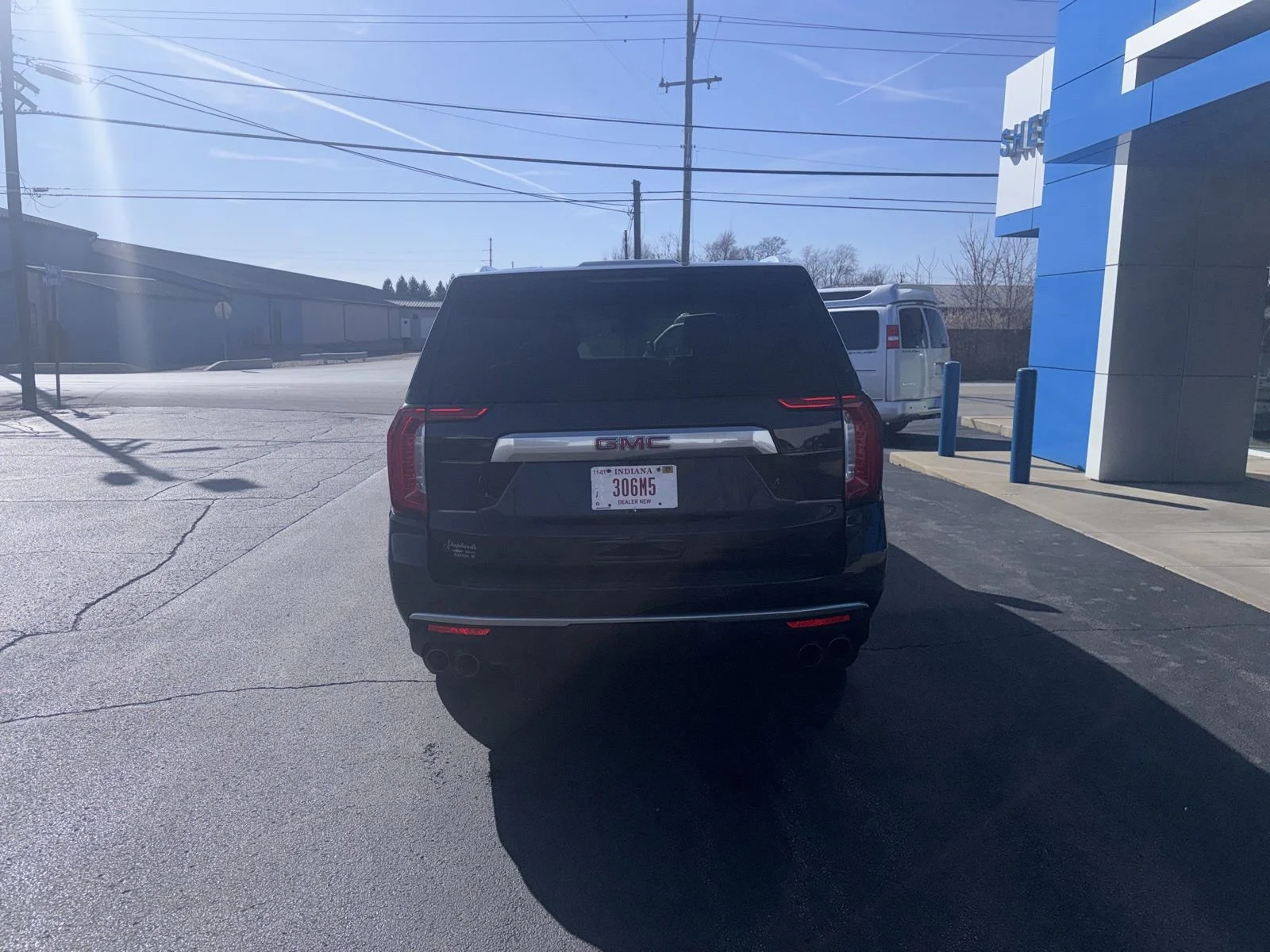 2024 GMC Yukon Denali - Photo 6