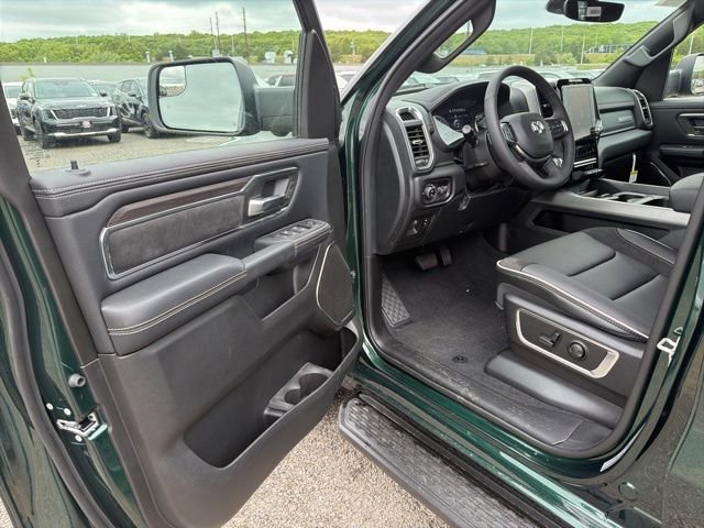 New 2026 Serrano-Green Metallic Exterior Paint RAM Laramie image 12